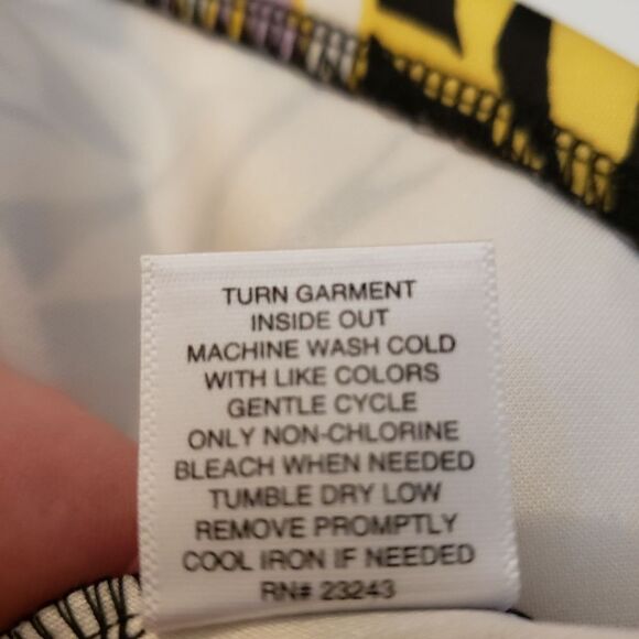 NY&Co Stretch Pencil Skirt Sz 6 NWT - Picture 6 of 7